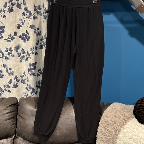 Soft sweat pants with cool patches for flair - Picture 2 of 8